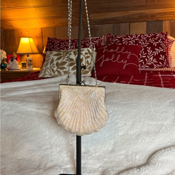 Handbags - Valerie Stevens Iridescent Beaded Seashell Evening Pink, Silver Chain Strap